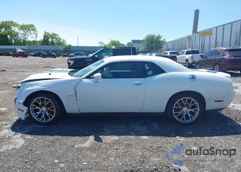 2011 Dodge Challenger z USA, uszkodzony, nr VIN 2B3CJ4DG8BH602394